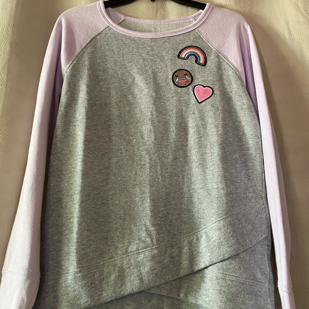 Cozy Crewneck with lavender and gray!